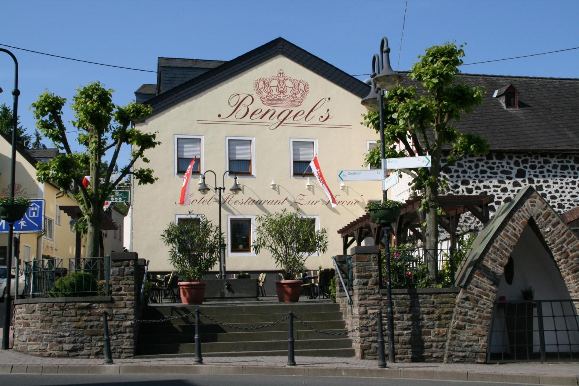 Bengel'S Hotel Zur Krone Mülheim-Kärlich Extérieur photo